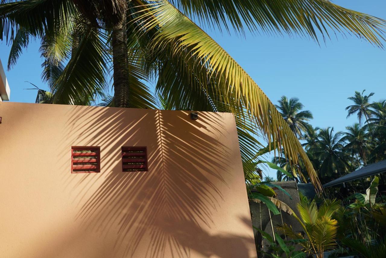 Red Coconut Villa Bentota Exterior foto