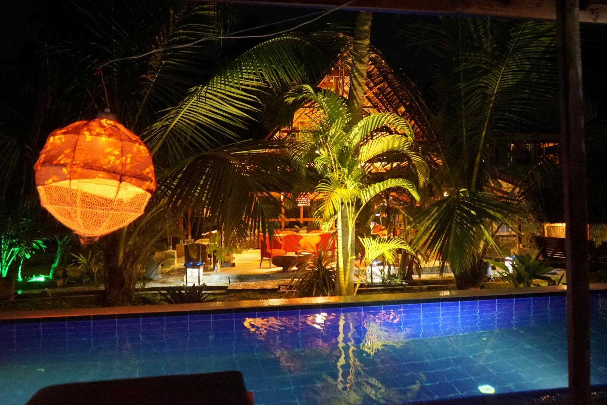 Red Coconut Villa Bentota Exterior foto