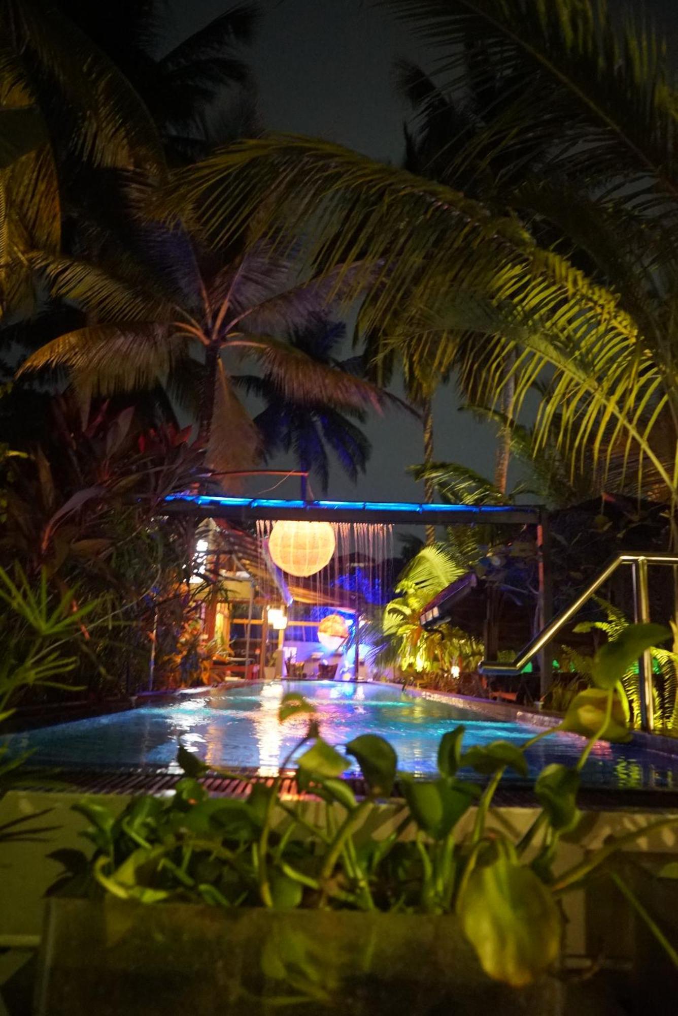 Red Coconut Villa Bentota Exterior foto